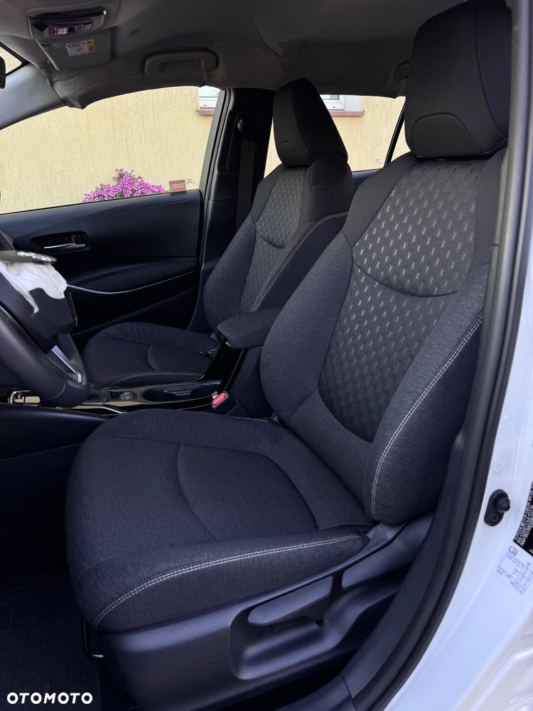 Toyota Corolla 1.8 Hybrid Style - 11