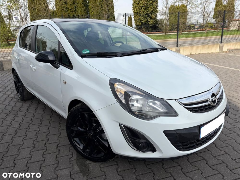 Opel Corsa 1.4 T Graphite S&S - 11