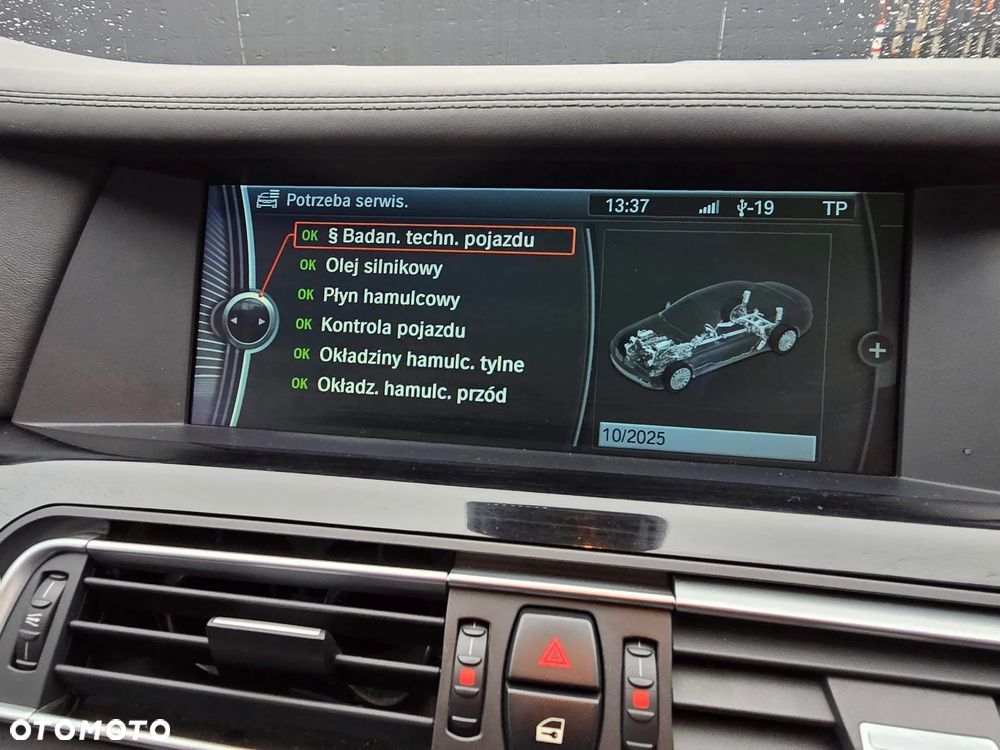 BMW Seria 7 740d xDrive - 22
