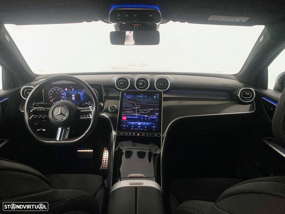 Mercedes-Benz GLC 300 de Coupe 4Matic - 11