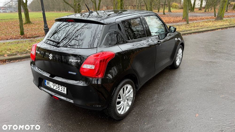 Suzuki Swift 1.2 Dualjet SHVS Premium Plus CVT - 6