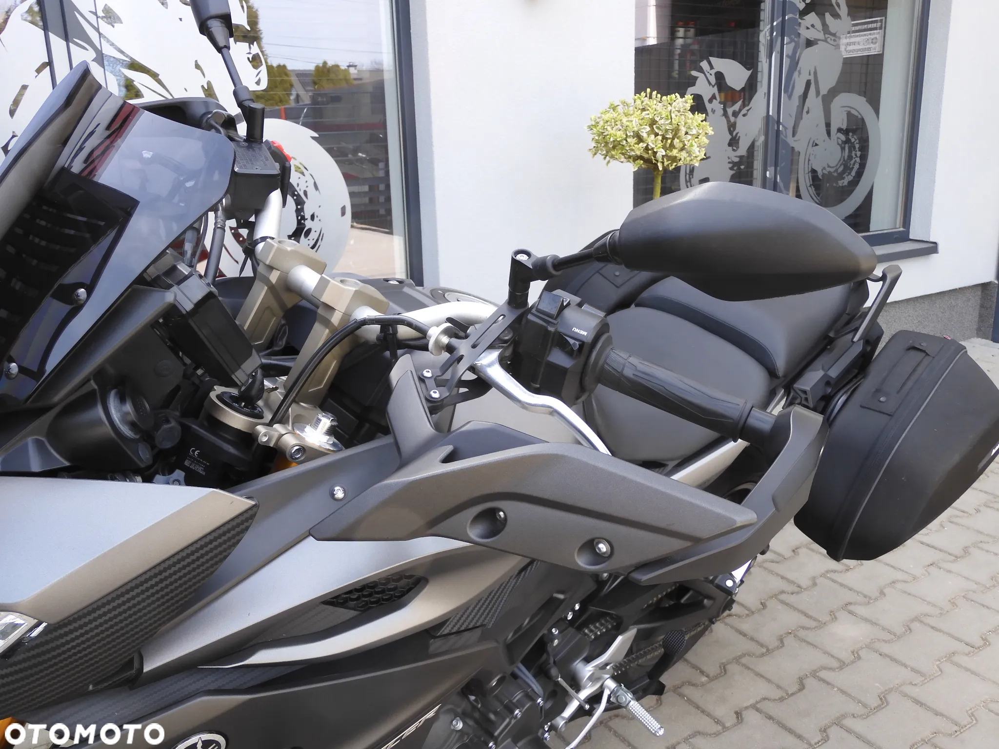 Yamaha Tracer - 27