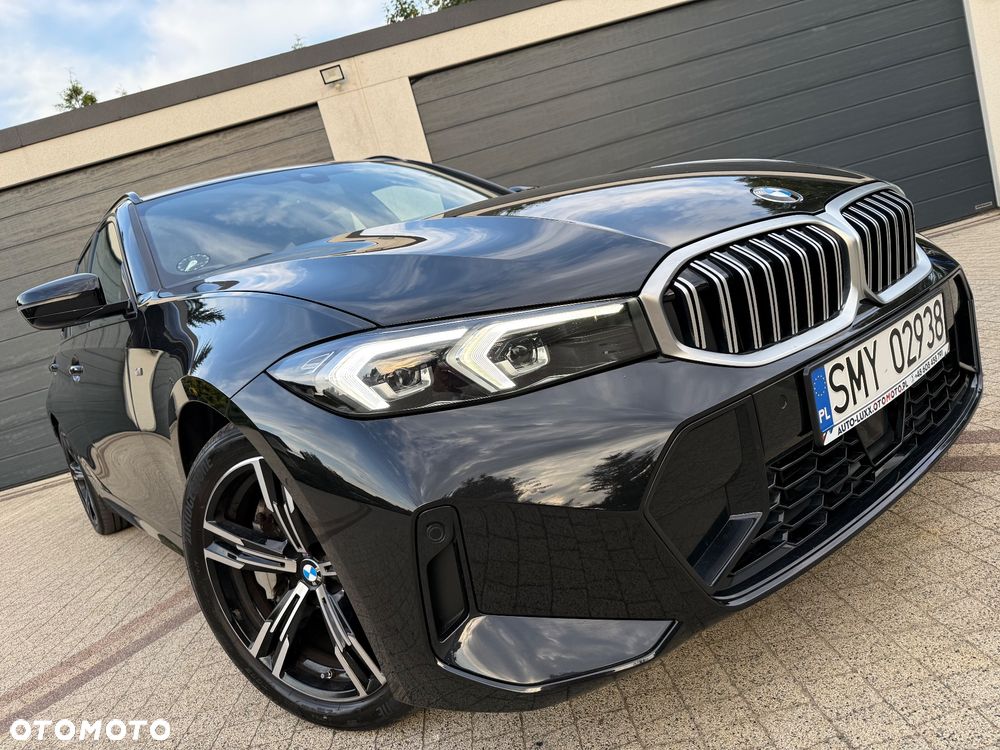 BMW Seria 3 330i Touring M Sport - 12