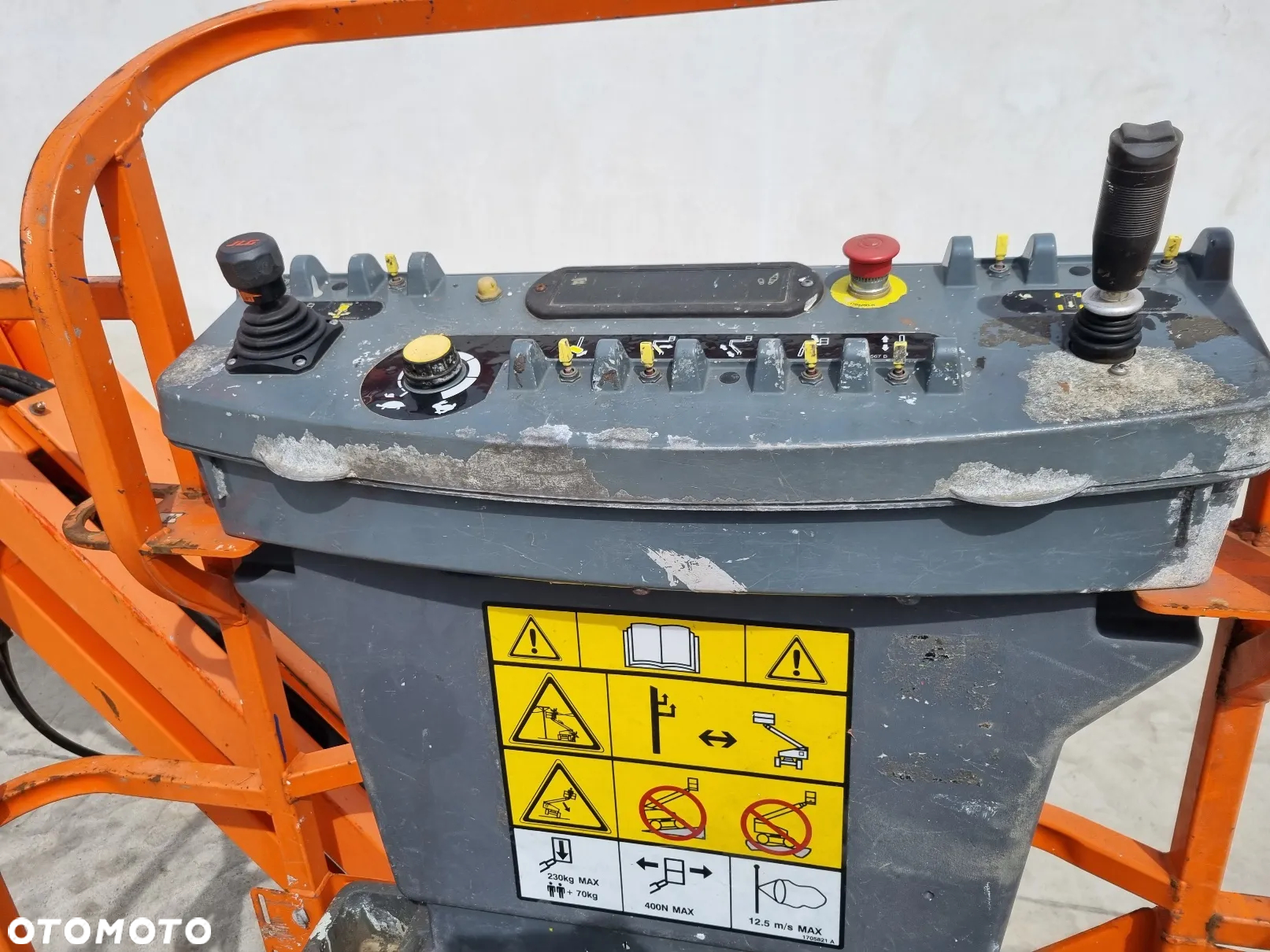 JLG M450AJ - M423 - 14