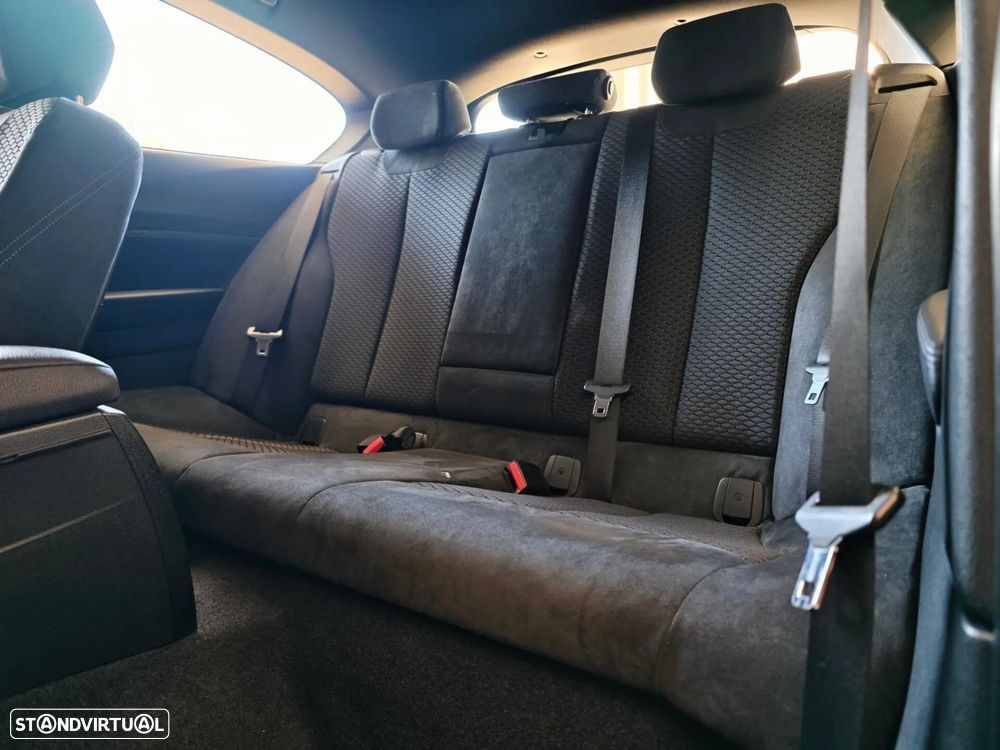 BMW 118 dA Pack M - 61