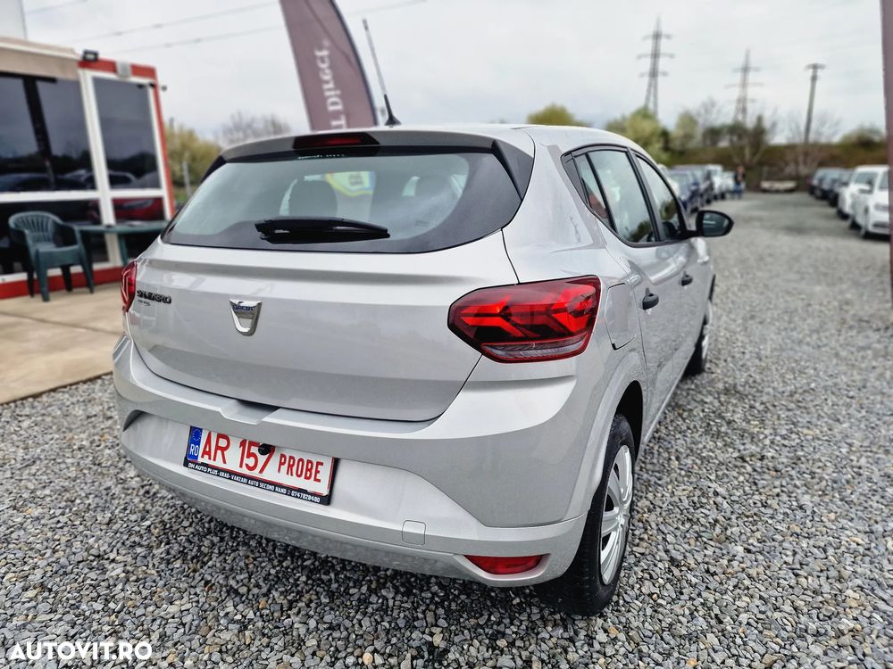 Dacia Sandero - 6