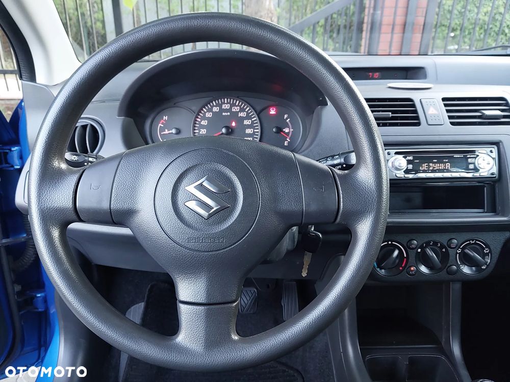 Suzuki Swift 1.3 Comfort - 17