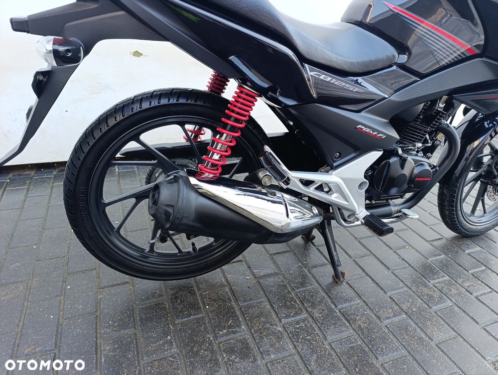 Honda CBF - 19