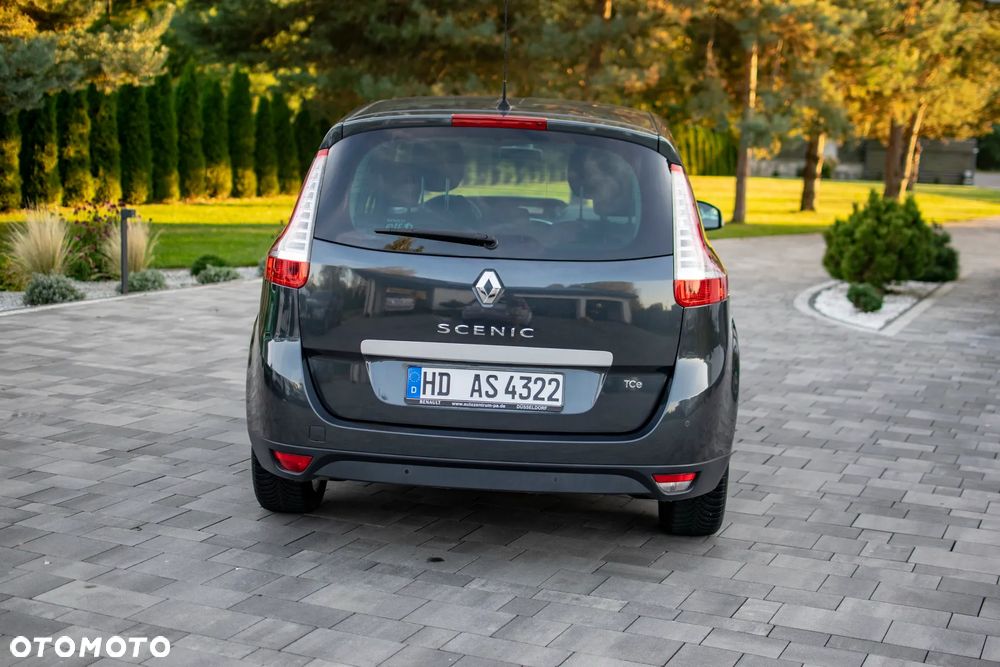 Renault Grand Scenic - 26
