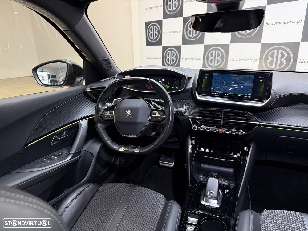 Peugeot 2008 1.2 PureTech GT Line EAT8 - 7
