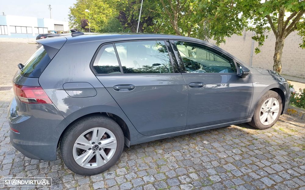 VW Golf 1.0 eTSI Life DSG - 3