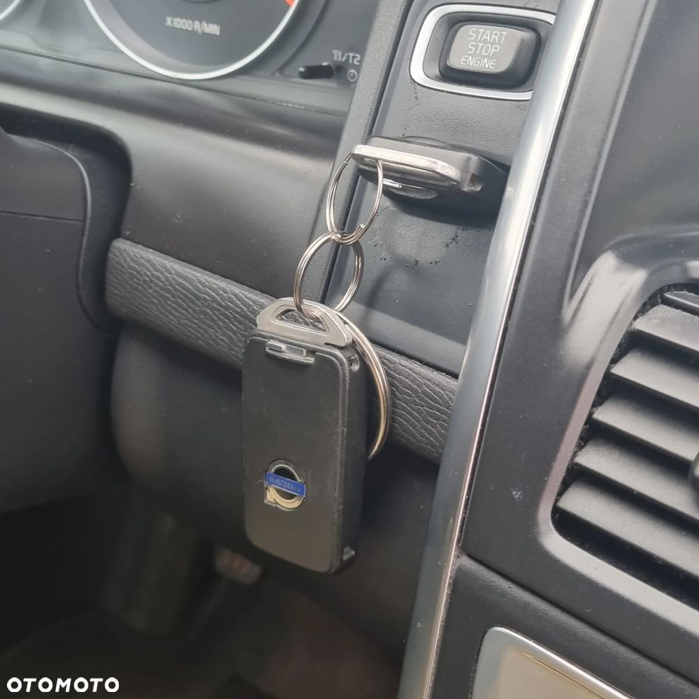 Volvo XC 60 D3 Edition Pro - 17