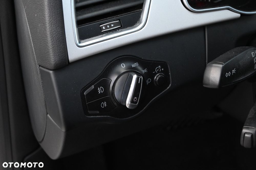 Audi A5 Coupé 1.8 TFSI Multitronic - 23