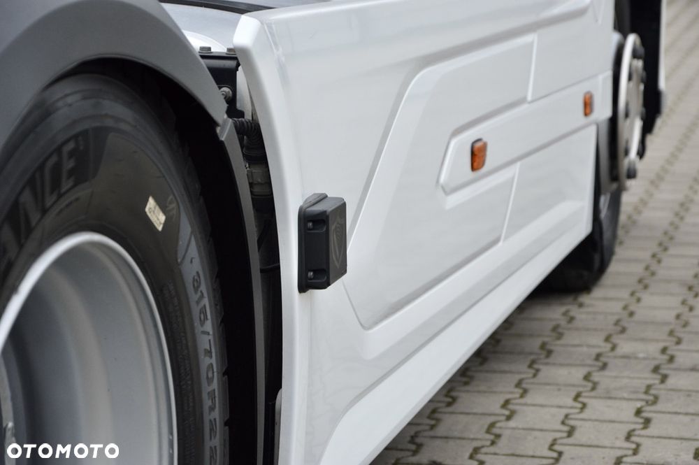 DAF XG 530 / ZF INTARDER / KLIMA POST. / FULL LED / SUBWOOFER! - 24