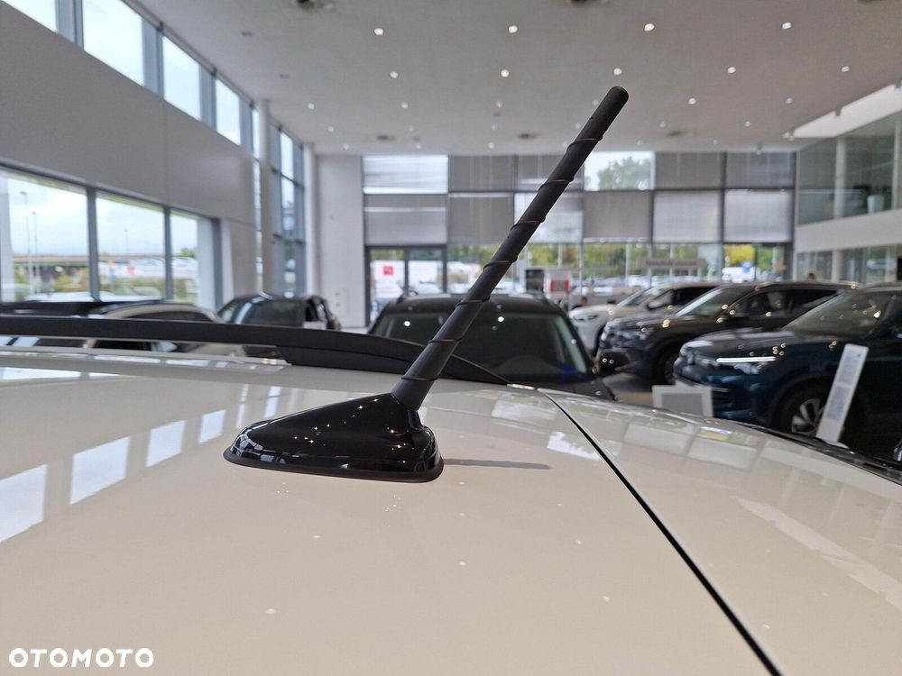 Volkswagen T-Cross - 21