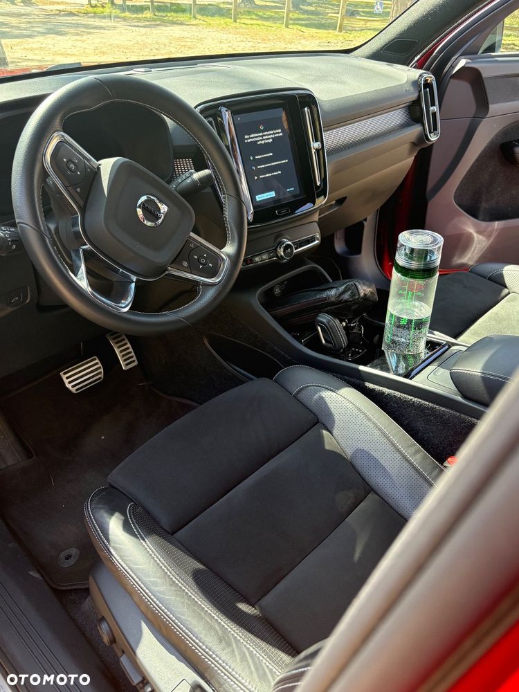 Volvo XC 40 82kWh Recharge Twin AWD Ultimate - 33