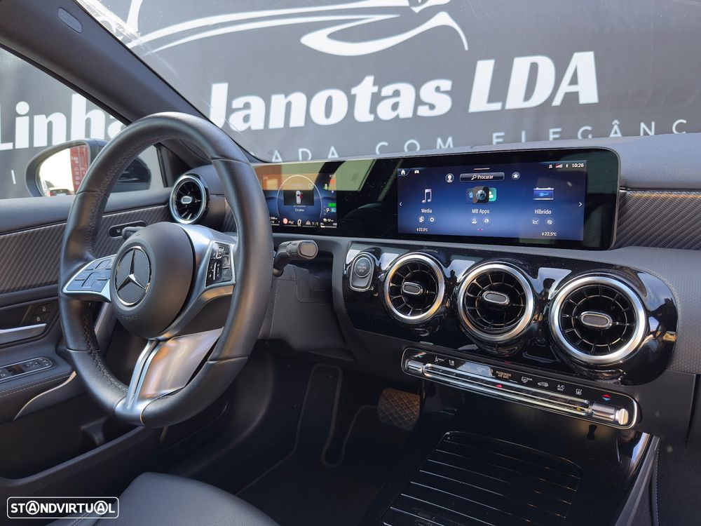 Mercedes-Benz A 250 e 8G-DCT Progressive - 10