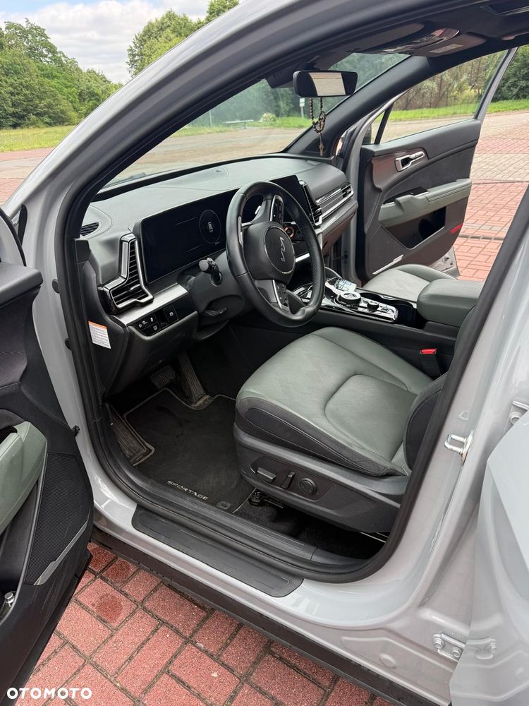 Kia Sportage - 16
