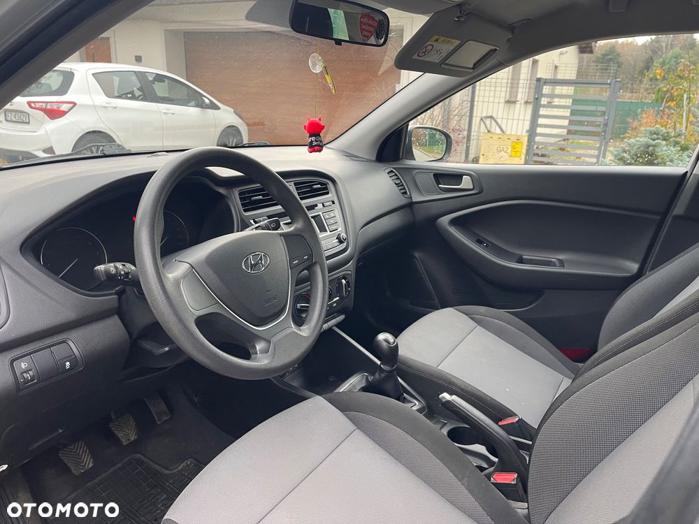 Hyundai i20 1.2 Classic Plus - 10