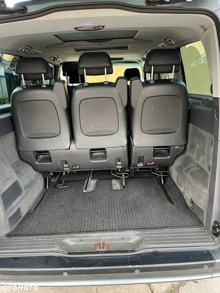 Mercedes-Benz Viano - 12