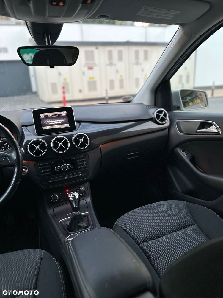 Mercedes-Benz Klasa B 180 CDI BlueEFFICIENCY Edition 1 - 17