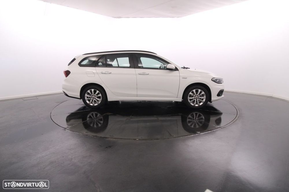Fiat Tipo Station Wagon 1.3 M-Jet Lounge - 9