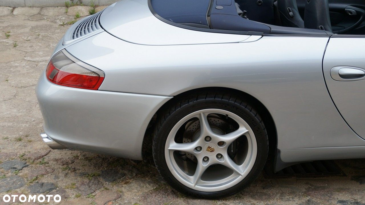 Porsche 911 - 28