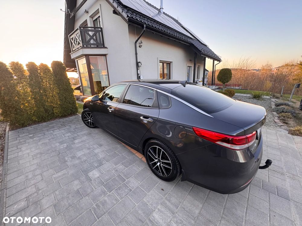 Kia Optima 1.7 CRDI L - 4