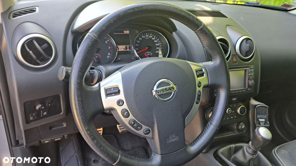 Nissan Qashqai 2.0 360 - 5