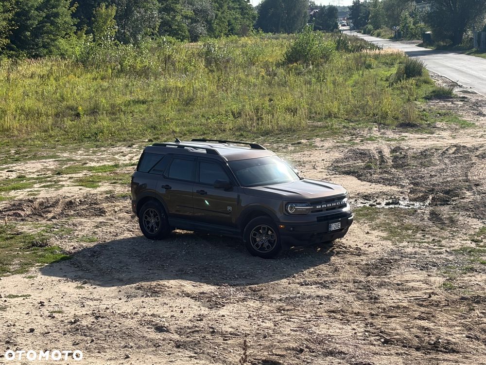 Ford Bronco - 8