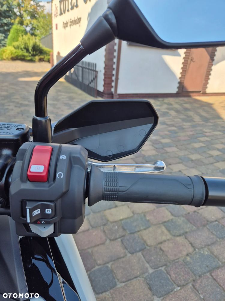Honda NC - 8