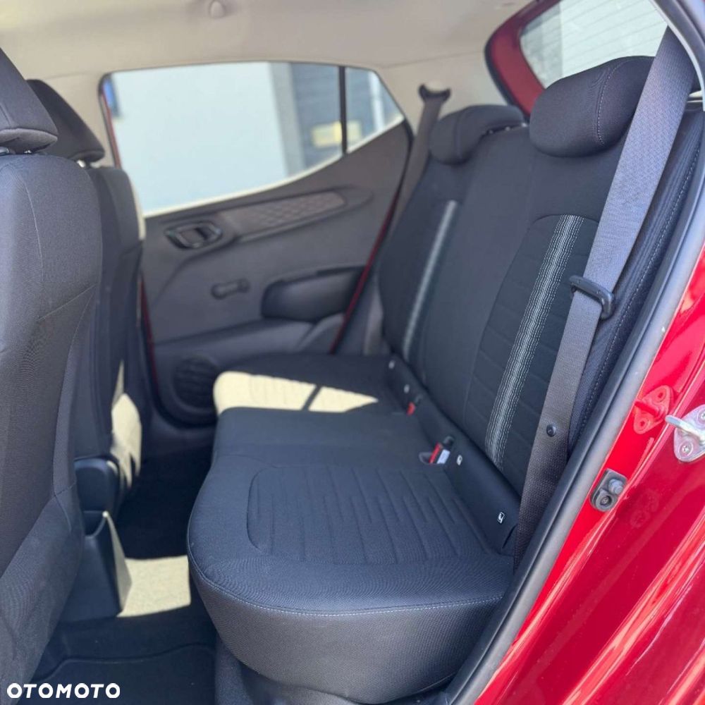 Hyundai i10 - 17