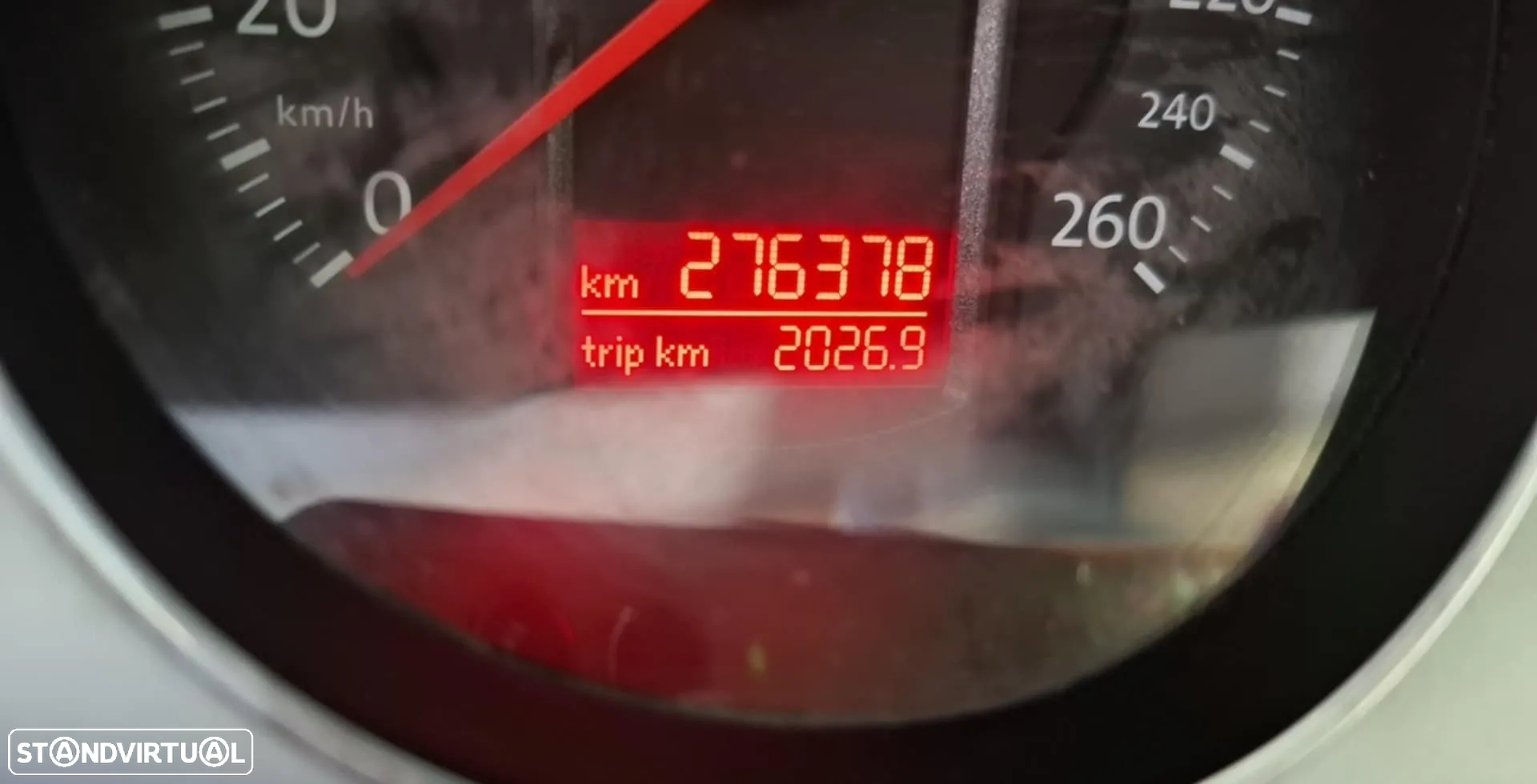 VW Passat Variant 2.0 TDi Confortline - 9