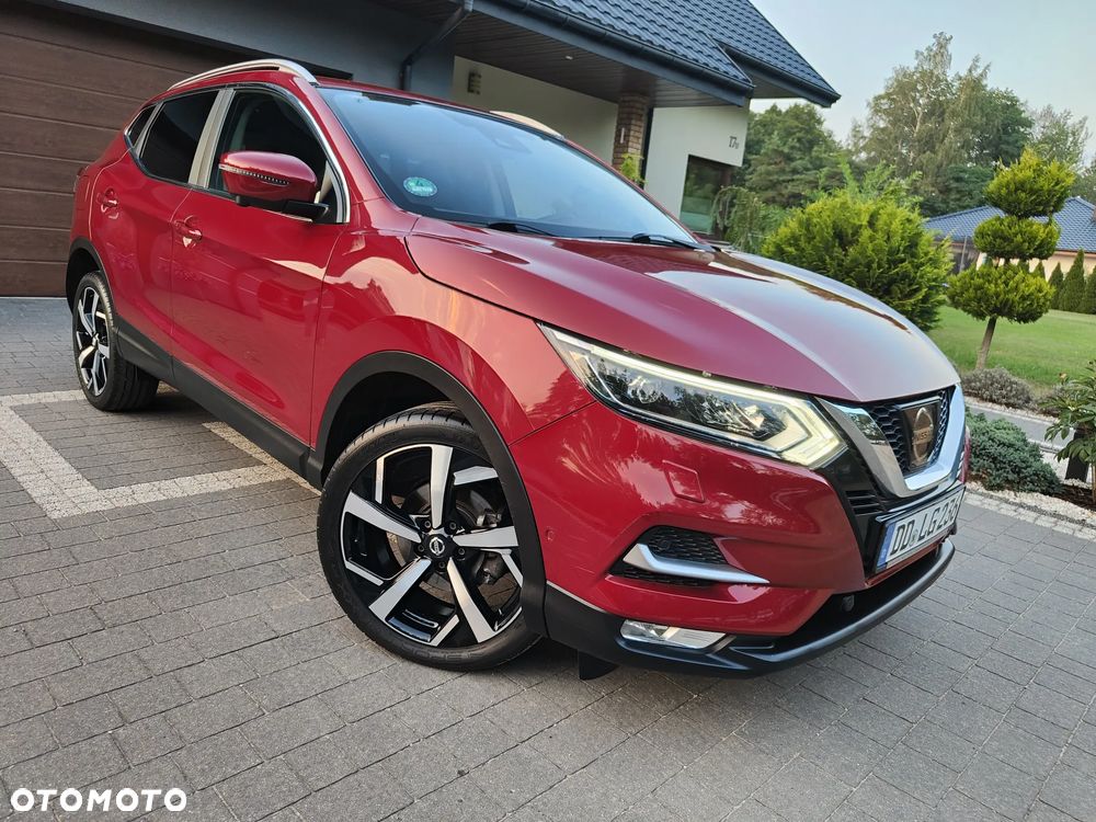 Nissan Qashqai 1.2 DIG-T Xtronic 360 - 1