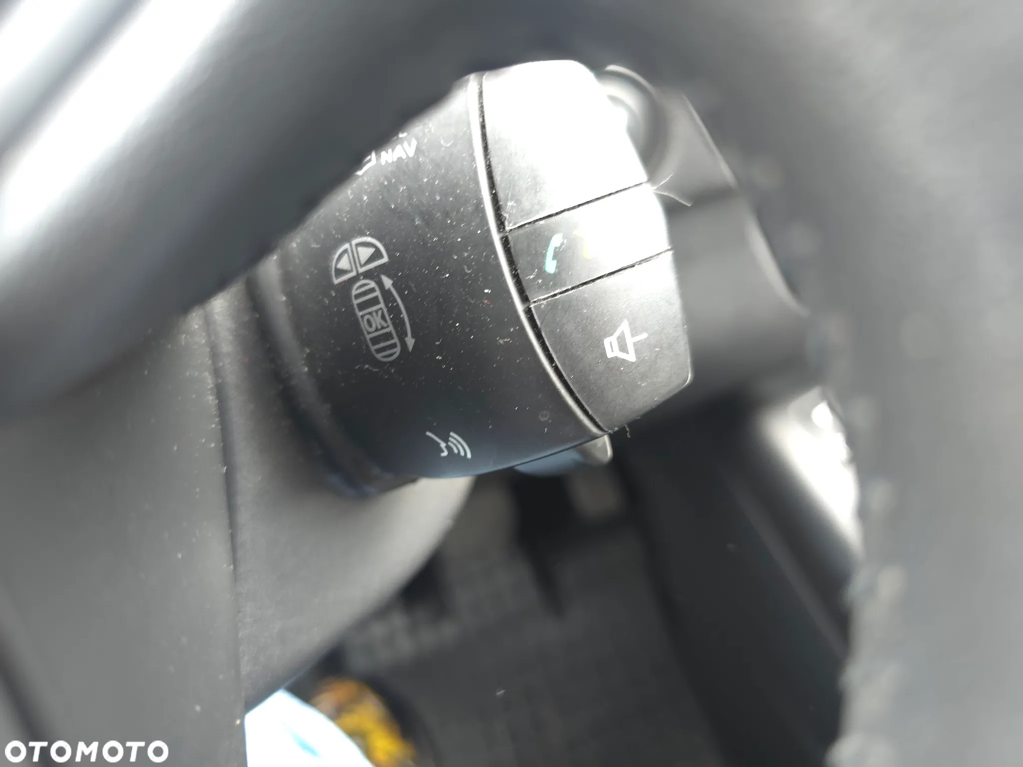 Renault Scenic 1.6 16V 110 TomTom Edition - 27
