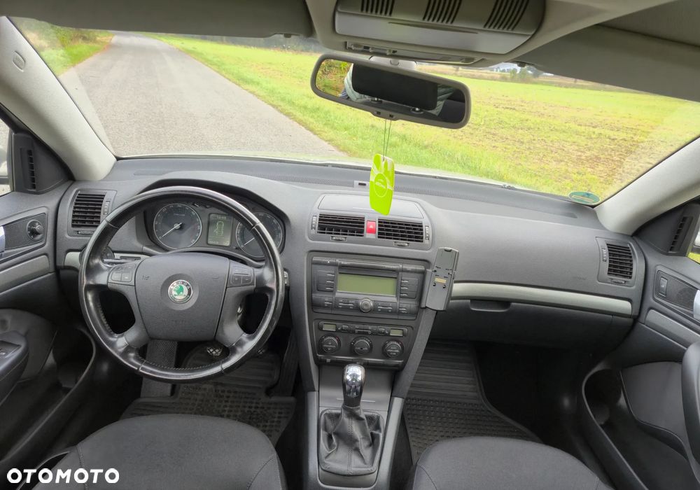 Skoda Octavia - 7
