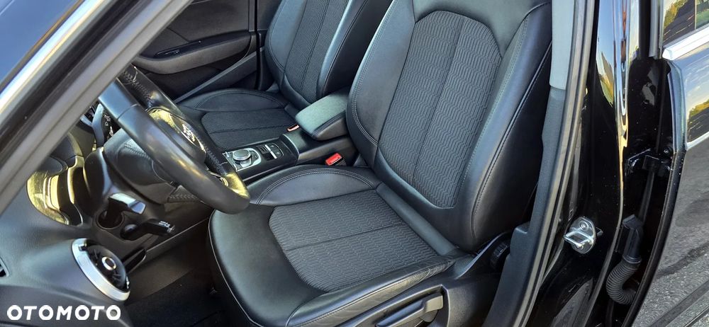 Audi A3 Sportback - 17