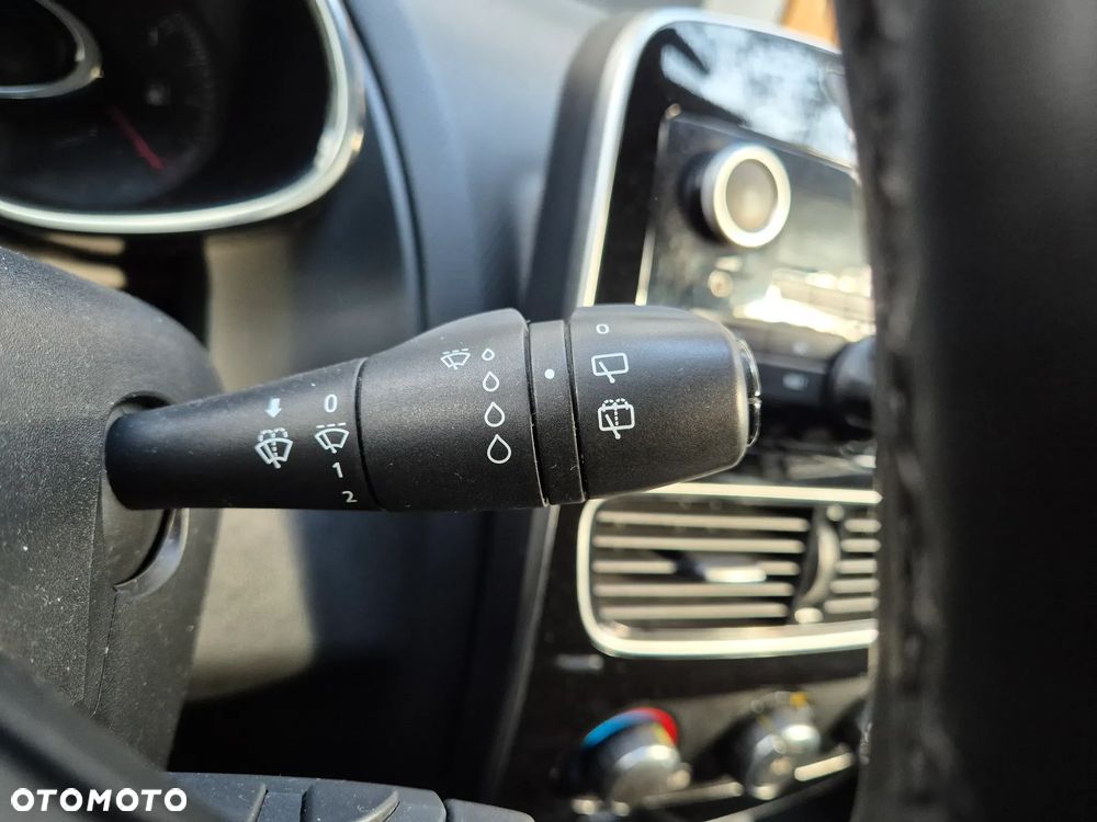 Renault Clio 1.5 dCi Energy Alize - 12