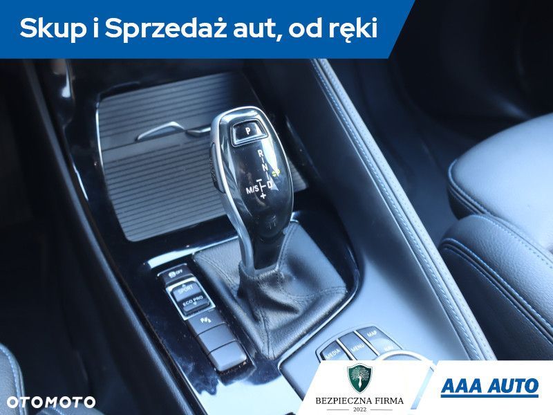 BMW X1 - 15