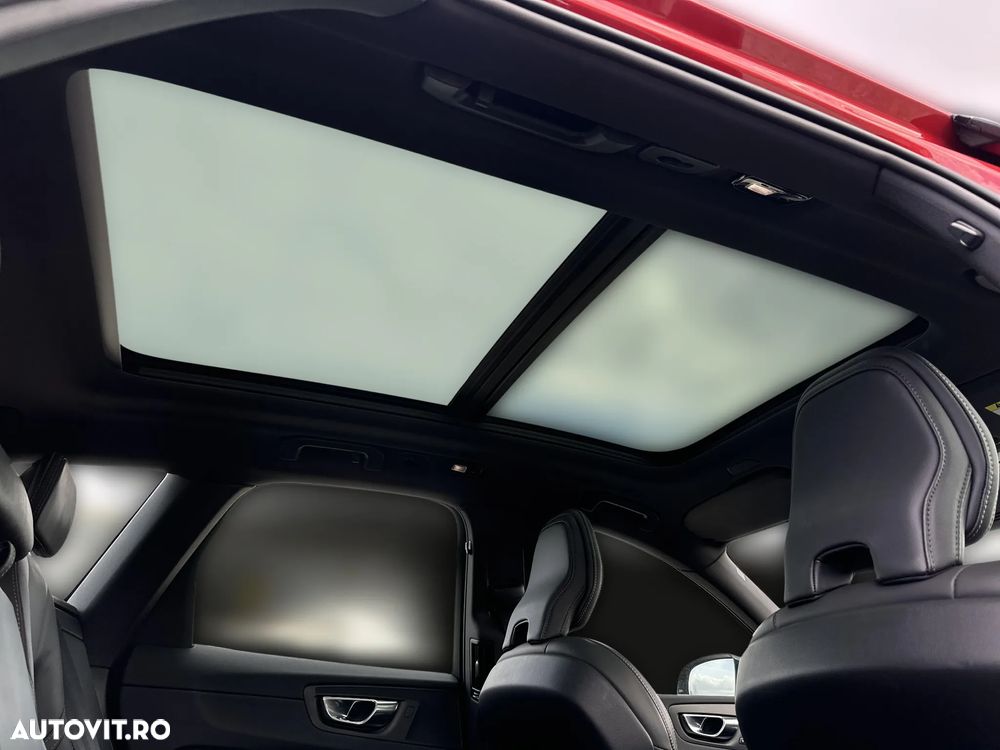 Volvo XC 60 T6 AWD Recharge Geartronic RDesign - 22