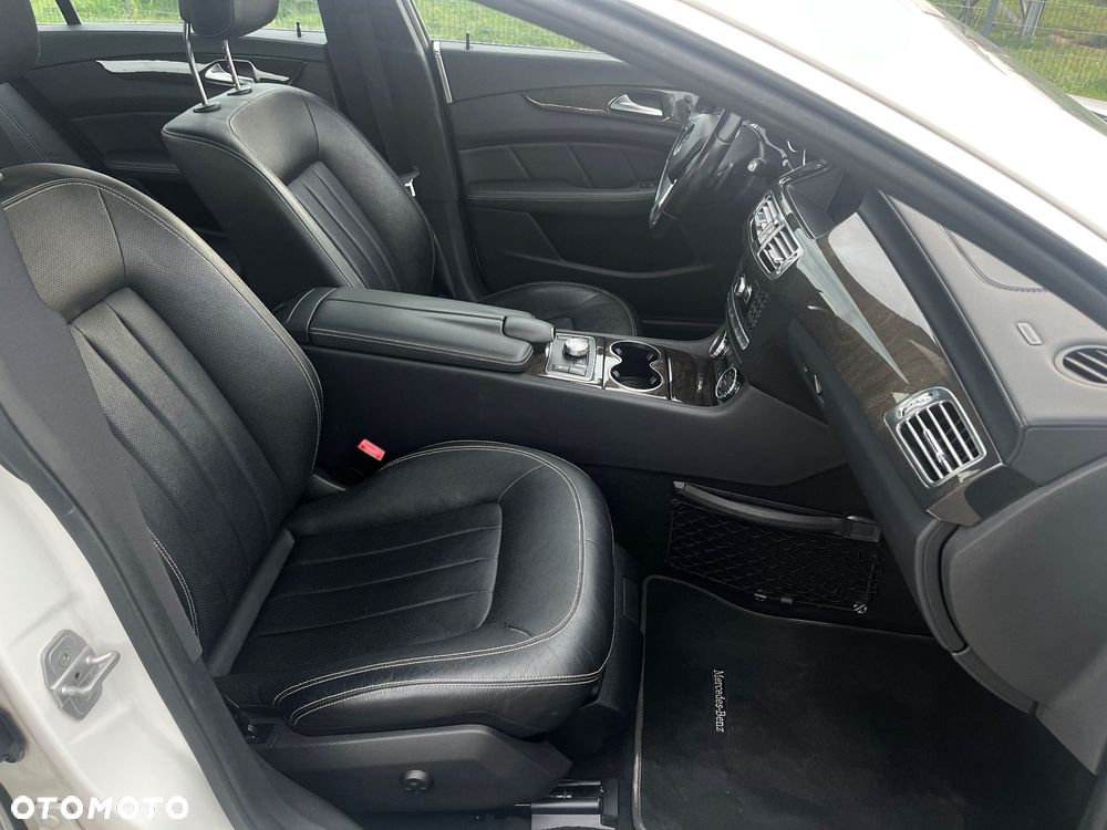 Mercedes-Benz CLS 500 4Matic 7G-TRONIC - 19