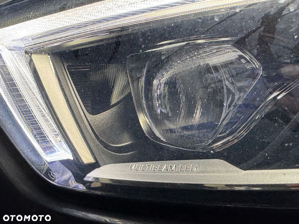 Mercedes-Benz CLS 450 4Matic 9G-TRONIC AMG Line - 19