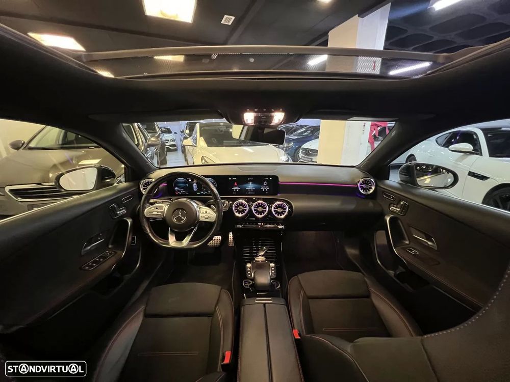 Mercedes-Benz A 250 e 8G-DCT AMG Line - 8
