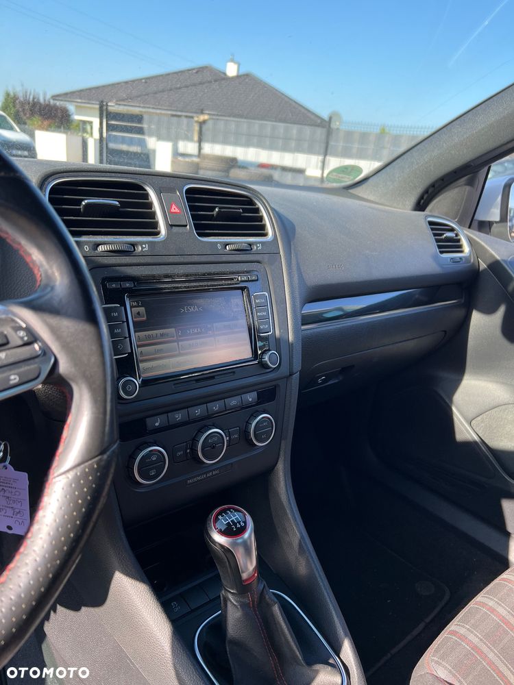 Volkswagen Golf - 15