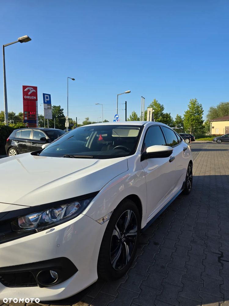Honda Civic 1.5 i-VTEC Turbo CVT Prestige - 5