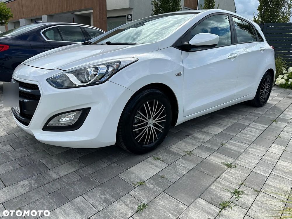 Hyundai i30 1.4 Select - 4
