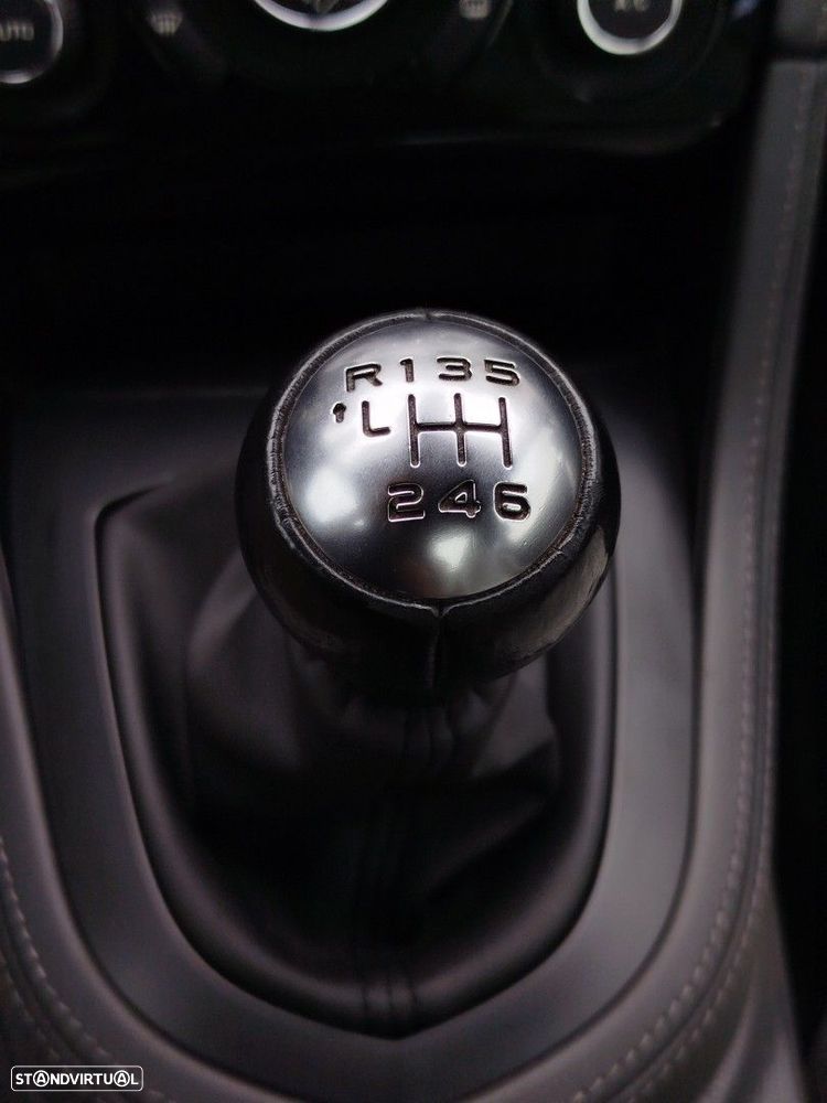 Peugeot RCZ 1.6 THP Onyx - 25