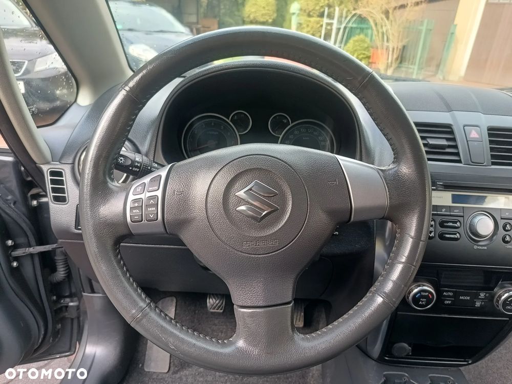 Suzuki SX4 - 19