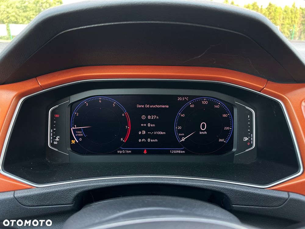Volkswagen T-Roc - 26