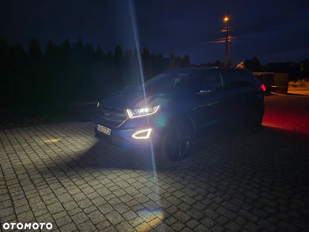 Ford Edge - 16